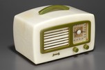 Sonora KM ’Coronet’ Catalin Radio in Alabaster + Green